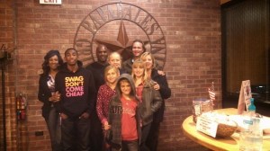 IMG_20131127_220743_836-SMILE